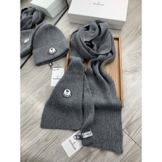 Moncler Caps Scarfs